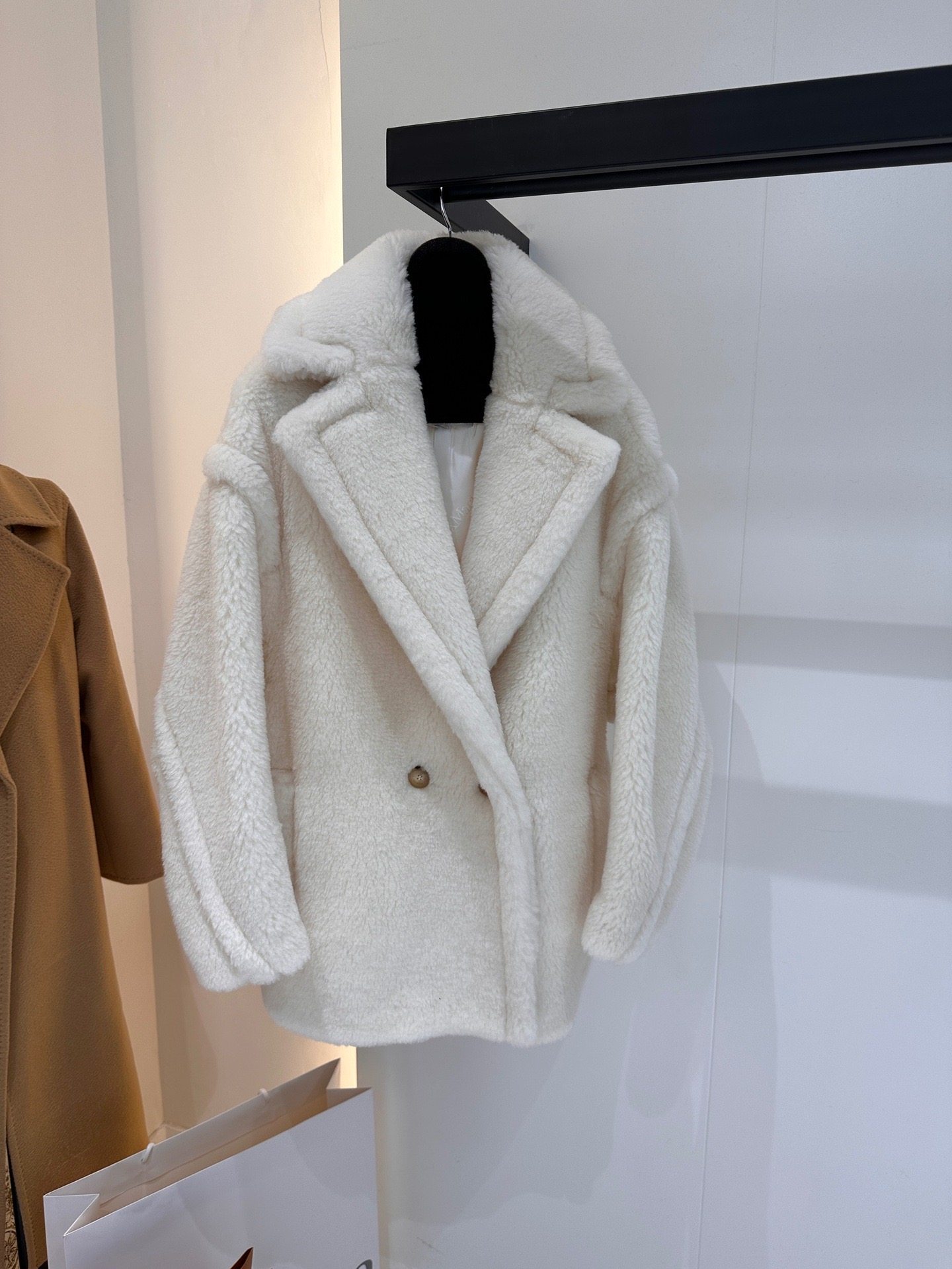 Abrigo Corto Max de Oso de Pel - Wool Coat Peacoat reseña y precio